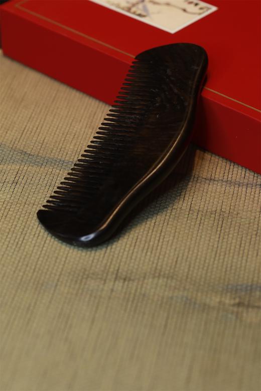 梅花三弄°镶嵌木梳 商品图4