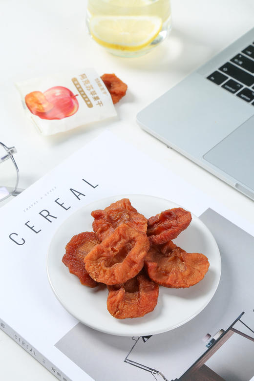 【切糕王子阿克苏苹果干】鲜食苹果干，原料只有阿克苏苹果！其它没了 ✅半个鲜苹果=1块苹果干 ✅一箱约等于13个鲜苹果 商品图6