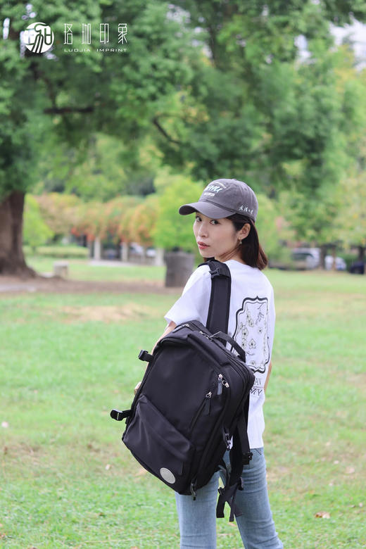 多功能双肩包背包 商品图0