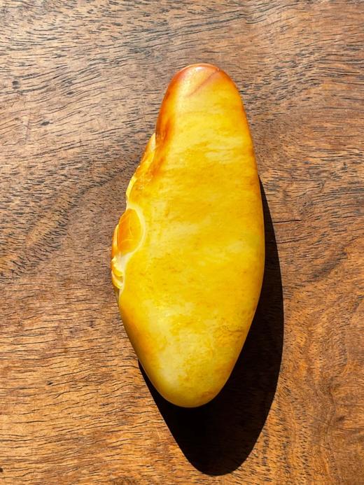 白玉留皮巧雕瓢虫纹把玩件，顺丰包邮 商品图1