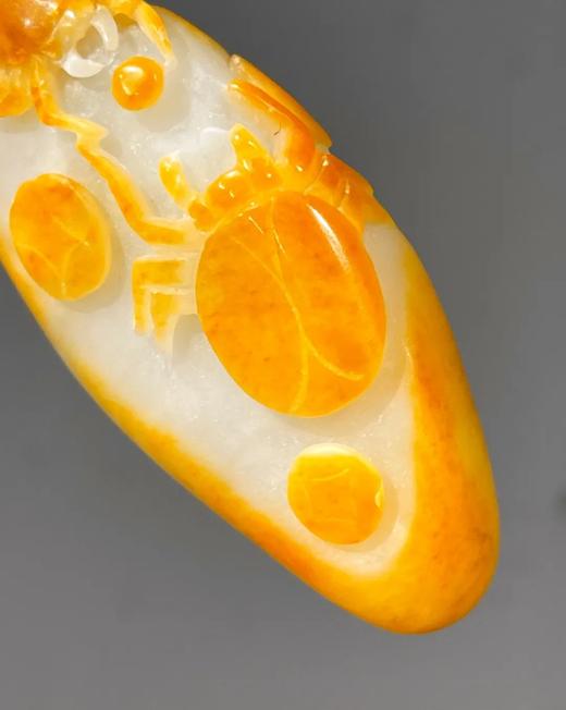 白玉留皮巧雕瓢虫纹把玩件，顺丰包邮 商品图5