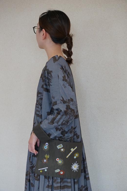 Aodress重工印花连衣裙 商品图8