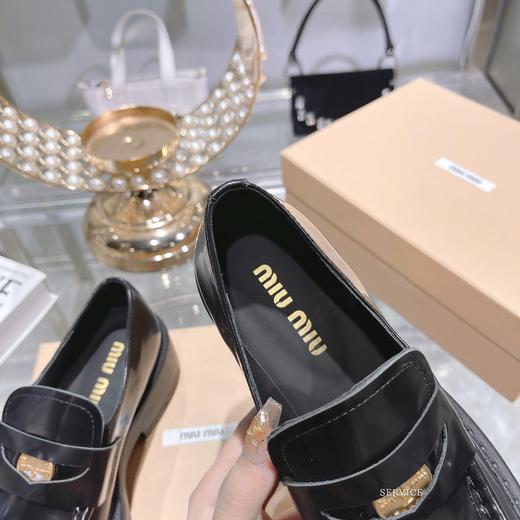 缪缪-全新金币乐福漆皮高跟鞋（HC） 商品图2