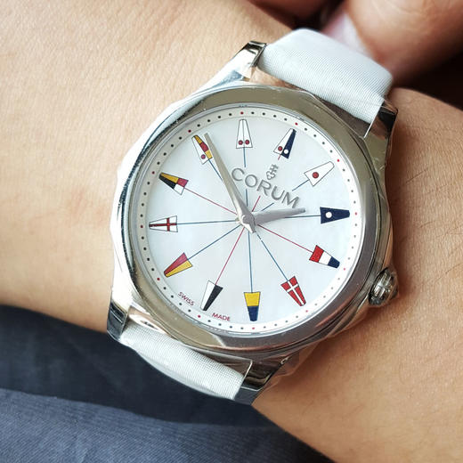 【放置未使用】CORUM 昆仑CORUM 昆仑020.201.20/0049 PN22 32MM（女款）091216JH23！现售价：7300 商品图6