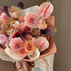 《等秋风》秋日氛围感奶油桃子马蹄莲花束 商品缩略图1
