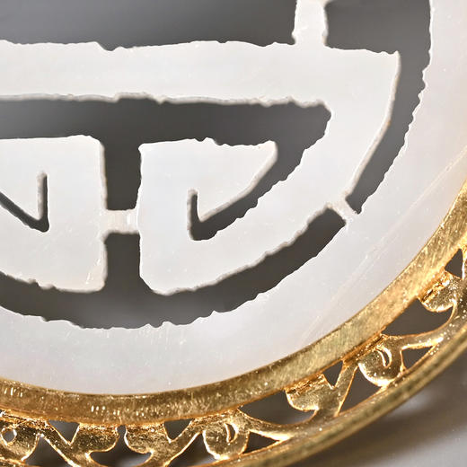 清代和田白玉团寿纹佩项坠 商品图5