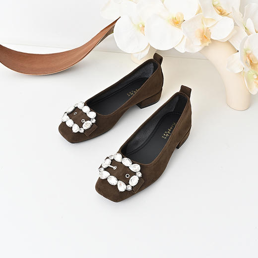 经典鲨2024年秋季款时尚方头气质一脚蹬舒适平底优雅单鞋女KW328-D37021 商品图3