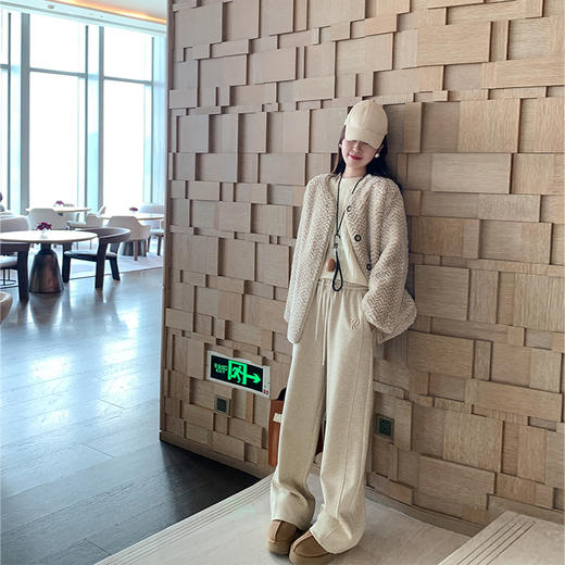 <曾小咸推荐>现货秒杀 ！微信超特价！2色刺绣休闲裤 日常189.99 立减100 秒杀89.99！！ 商品图4