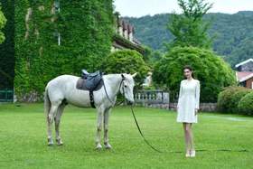 粉红玛琍 连衣裙