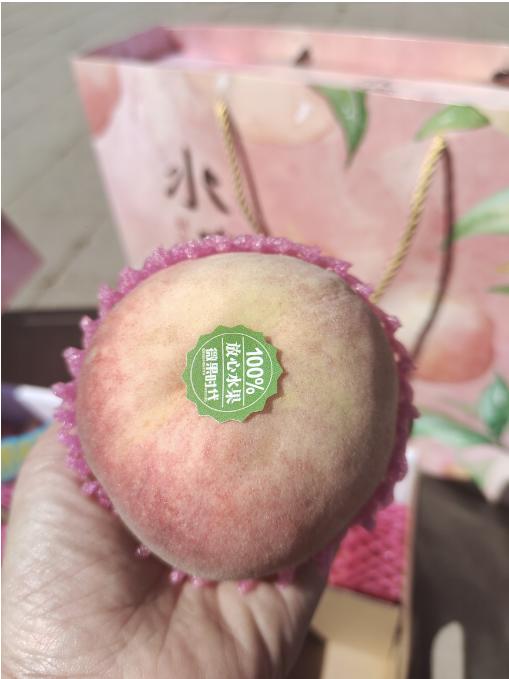 精品粉箱水蜜桃一箱 商品图5