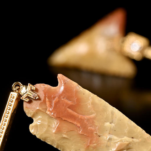 新石器时代玉髓箭簇不对称耳环 商品图5