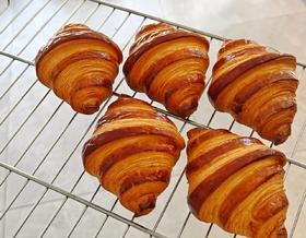 法式原味牛角「11点半后出」