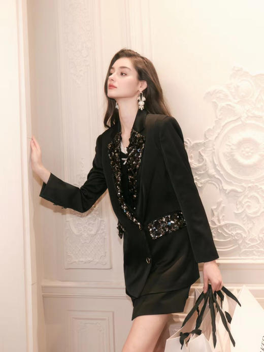 黑色醋酸亮片领西装长外套 商品图1