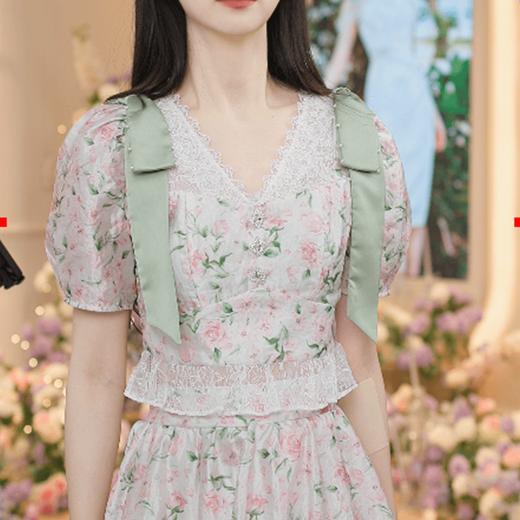 MAXRIENY2024年新款碎花显瘦绿色蝴蝶结复古上衣(货号:MS85TP053) 商品图0