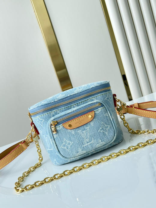 秋冬特惠💰720 原单LV MINI BUMBAG 牛仔布迷你腰包M83353 尺寸：17×12×9.5cm 商品图1