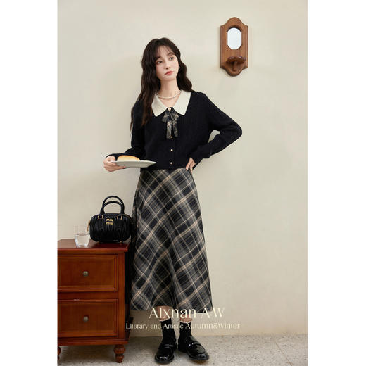 【65折秒杀】鹿向南「后歇周末」学院风斜格半身裙DYL661287BSQ 商品图1