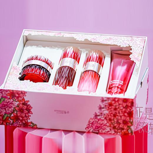 丸美多肽蛋白漫漫花语礼盒 商品图0