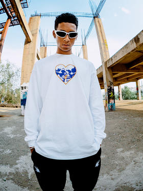 STA2024秋季至死不渝接吻纯棉长袖T恤