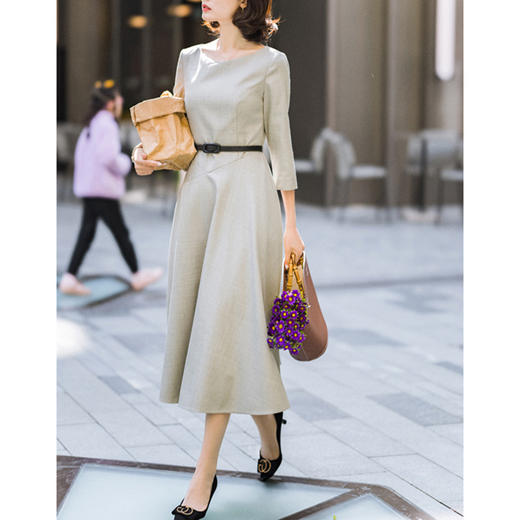 雀说 春秋新款长袖圆领连衣裙女时尚高级感长裙4ZF-0642 商品图5