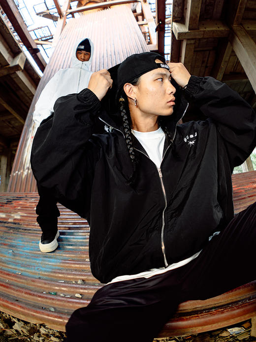 STA2024秋季偷心集团蚂蚁拉链外套连帽夹克 商品图3