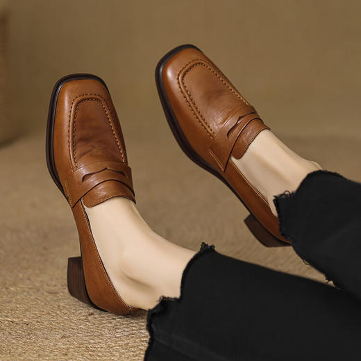 【预售5天】方头深口单鞋头层牛皮，擦色复古低跟休闲小皮鞋SSS&S5937 商品图0