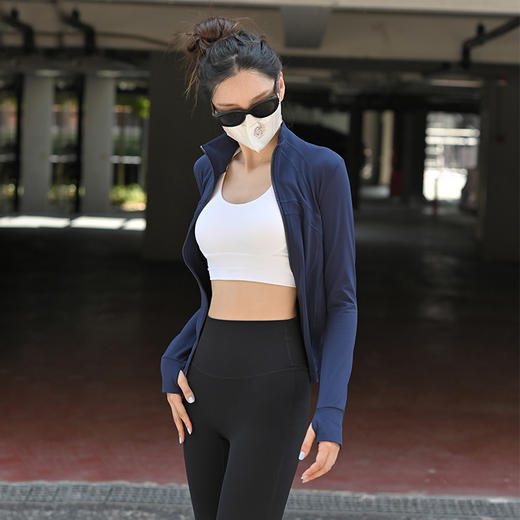 Beemen瑜伽服上衣女外穿健身显瘦紧身立领长袖运动外套 商品图3