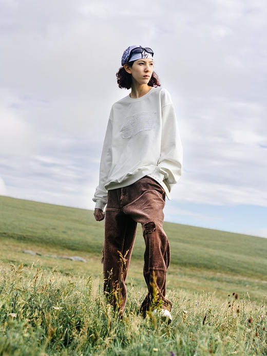 STA2024秋季经典基础蕾丝贴布刺绣卫衣 商品图6