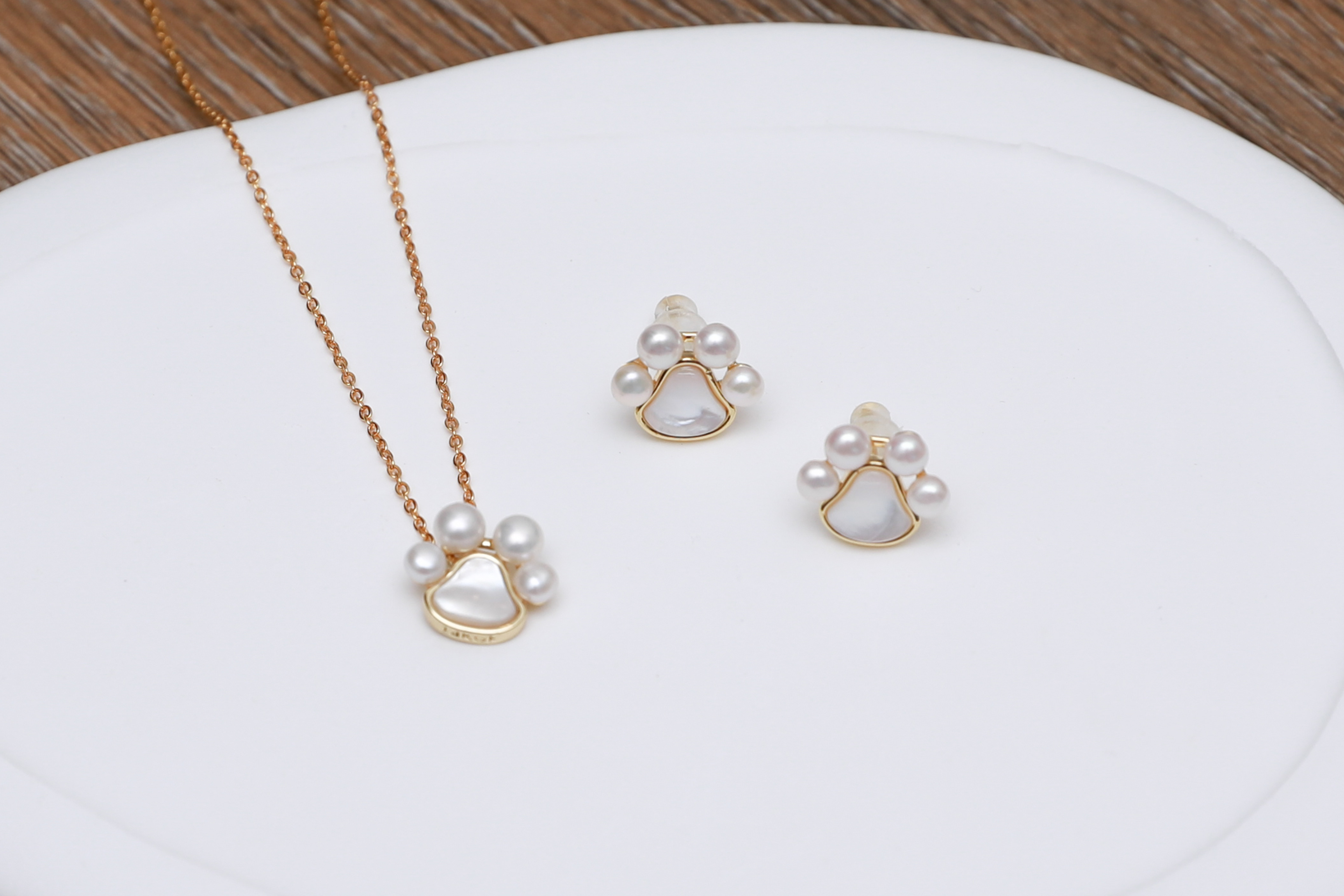 珍珠系列——喵星人系列项链耳环，淡水珠加母贝！