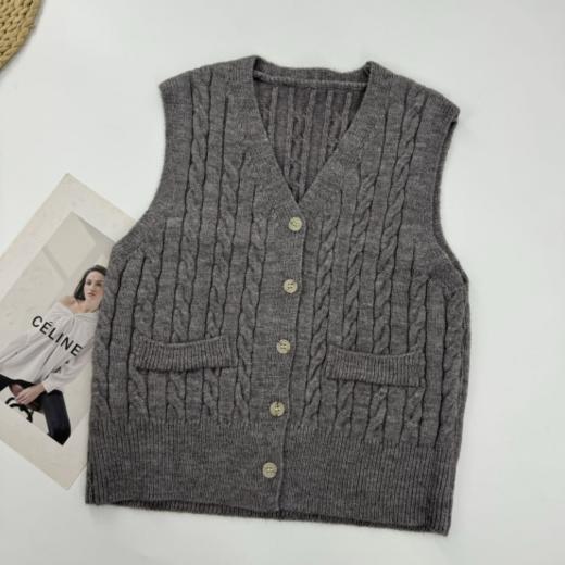 🌟【岚可可麻花v领针织马甲开衫】💓1、V领马甲开衫设计，不显肩宽；🌸纽绳工艺简约大气，🤩自带立体感~~💓 商品图7