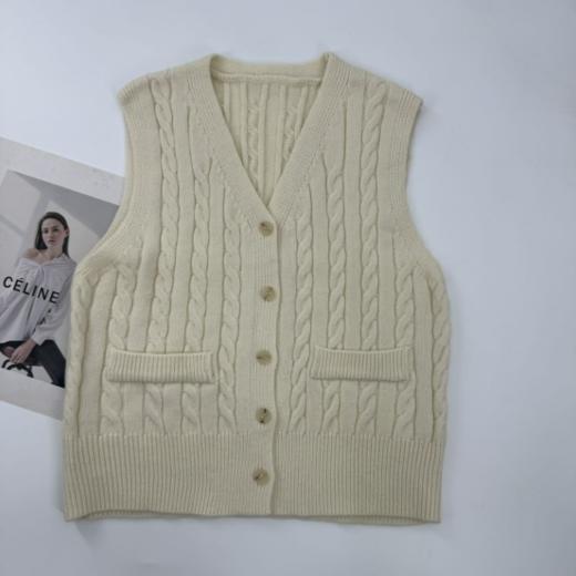 🌟【岚可可麻花v领针织马甲开衫】💓1、V领马甲开衫设计，不显肩宽；🌸纽绳工艺简约大气，🤩自带立体感~~💓 商品图6