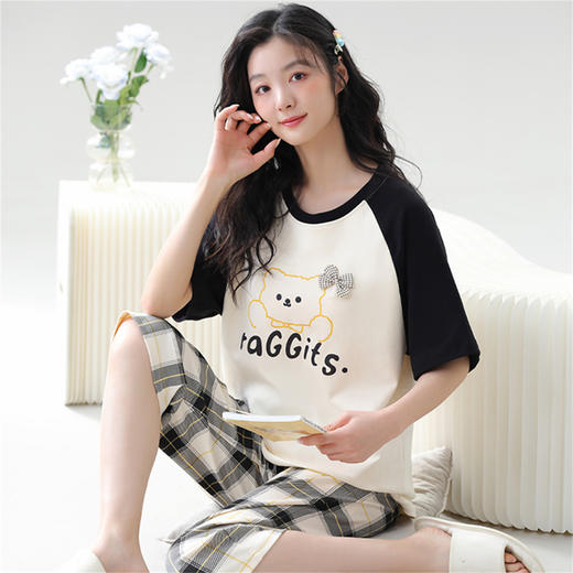 康妮雅女式短袖中裤套头套装 商品图0