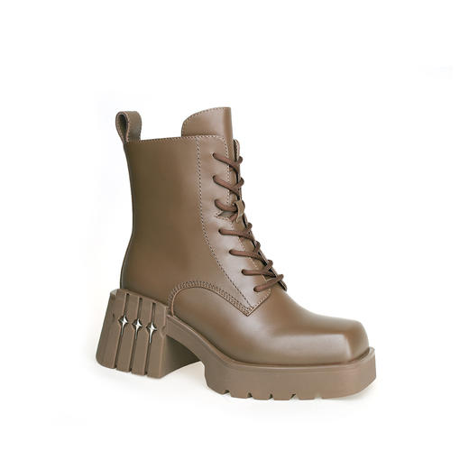 豪麟名鞋奥莱迪嘉女鞋马丁靴牛皮革DJHJA42WN012卡其色  原价2960元 商品图0