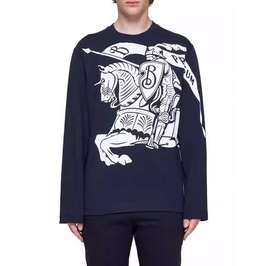BURBERRY 巴宝莉 男士马术骑士徽标印花棉质圆领长袖T恤 深蓝色 8092945 C1172 商品图1