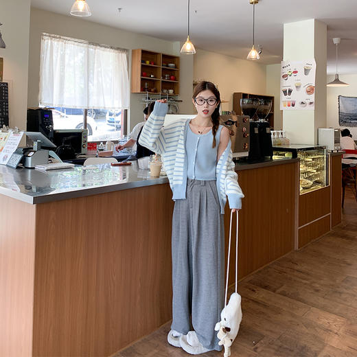 【110元任选3件】 微信粉丝秒杀专场 仅此今天 活动结束下架！！蓝色背心 商品图4