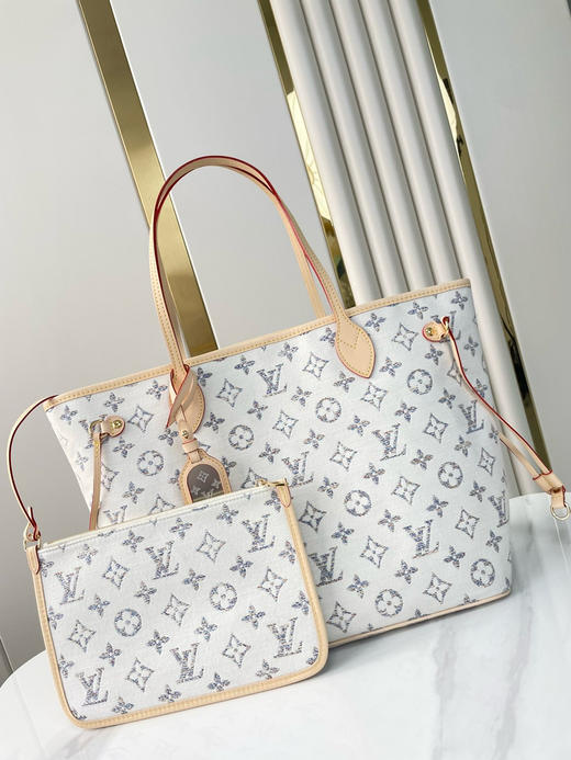 秋冬特惠💰1000 大号 原单LV NEVERFULL MM 牛仔购物袋M24905 尺寸：31×28×14cm 商品图1