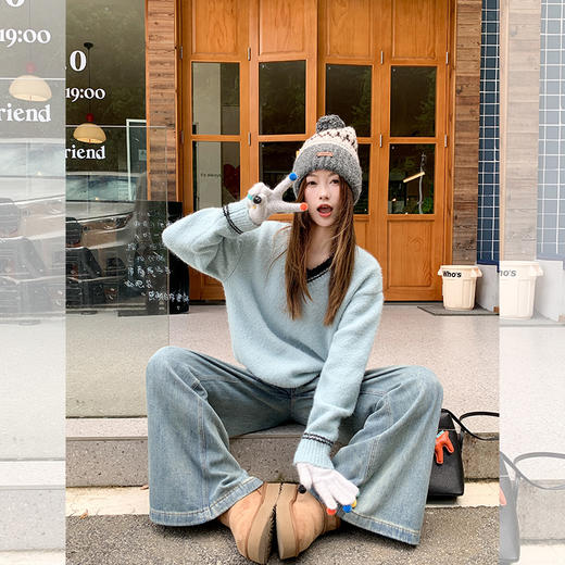 【179元任选2件】现货！气质百搭雾霾蓝撞黑色V领宽松毛衣 商品图2