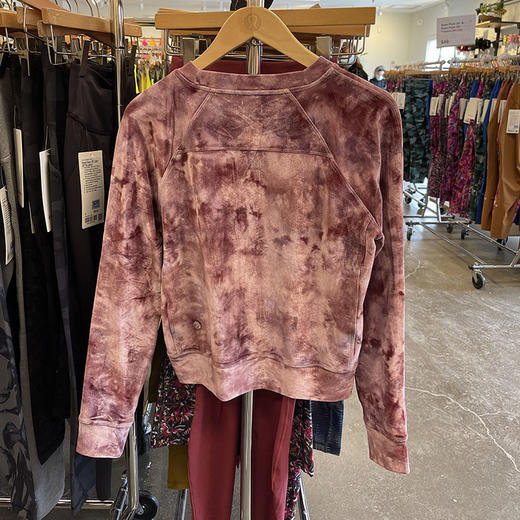 lululemon/露露乐檬 Warm Down 女士修身弹力排汗圆领套头短卫衣 商品图1