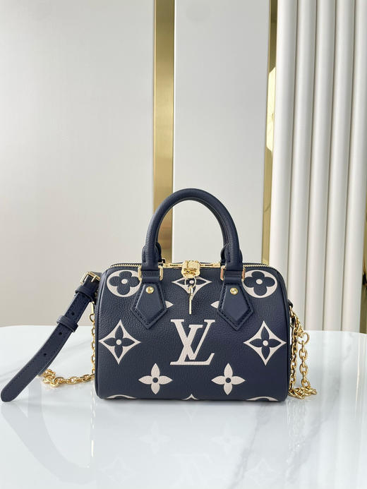 秋冬特惠💰1020 原单LV SPEEDY 全皮枕头包M47048 尺寸：20.5×13.5×12cm 商品图0