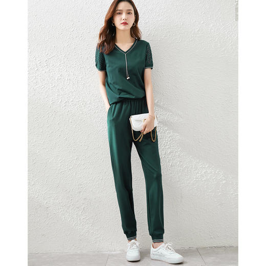 【五折购】熙世界夏款气质蕾丝衫裤子休闲套装女舒适运动套装女 商品图3