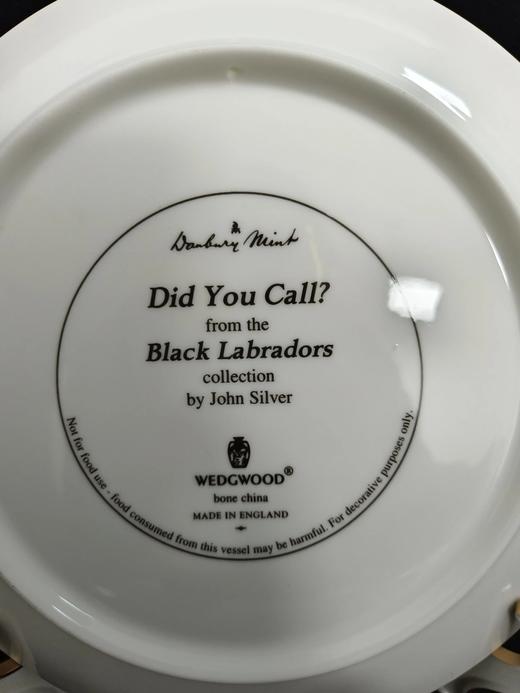 英国威基伍德骨瓷赏盘，John Silver创作的黑色拉布拉多系列 商品图5