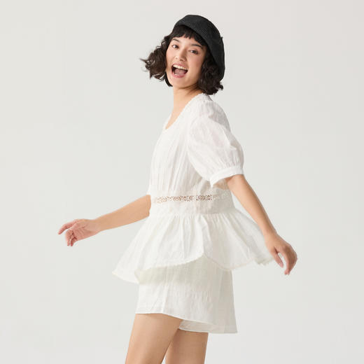 谜底套装女2024夏季新品复古文艺风蕾丝刺绣上衣+短裤242MTZ0592 商品图1