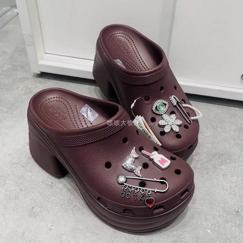 CROCS洞洞鞋 人鱼鞋Clog 摩卡棕208547-2ZH 不含智必星 商品图0