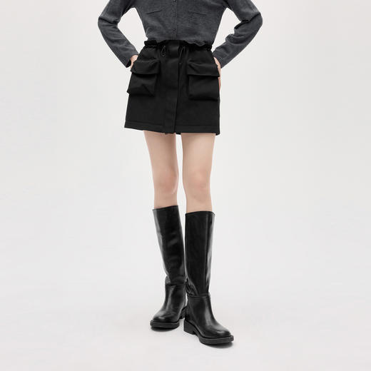 【严选】伊芙丽都市户外风收腰抽绳短款防风防水羽绒半身裙2024秋季新款1FA941921 商品图0