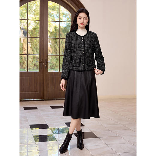 【年货节】熙世界小香风黑色短外套秋冬季新款气质名媛加厚夹棉粗花呢上衣 商品图4