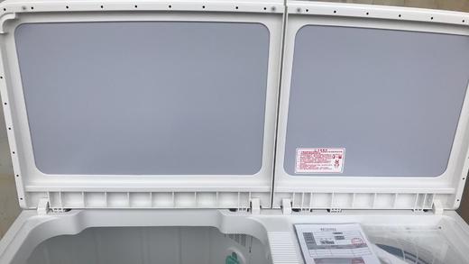 康佳 洗衣机 KP220S885 22公斤 双缸波轮洗衣机双层防锈全塑桶壁 超大玻璃盖板 超大脱水桶 盐水平衡设计 大容量 喷淋漂脱 双层外桶 桶风干 双层防锈全塑桶壁  ABS控制面板 商品图2