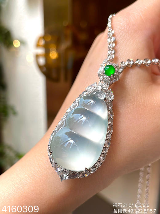 玻璃种福豆吊坠【4160309】具体价格微信咨询 商品图1