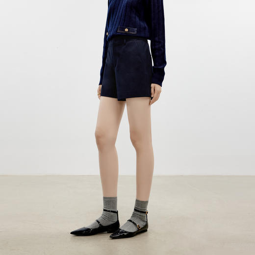 【严选】伊芙丽TR面料经典后腰牛筋短裤女百搭通勤2024秋季新款裤子1F9951611 商品图4