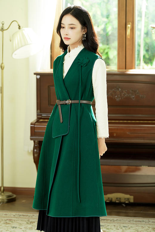 逸红颜明月优选 #羊毛双面呢马甲「如棠」，中式复古沉静美，实穿又能凹造型 商品图3