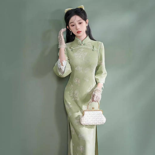 2024年秋季新款改良日常修身改良气质年轻款方襟长款国风旗袍XL1129 商品图1