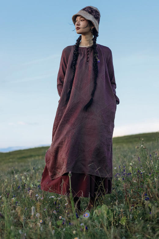 绽放旅行女装691朵/早秋*纯亚麻长袖印花染色V领草咖连衣裙 商品图5